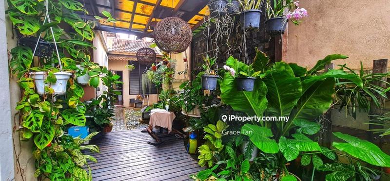 Bungalow House untuk Dijual di Bandar Putra Permai, Seri Kembangan oleh Grace Tan - iProperty.com.my