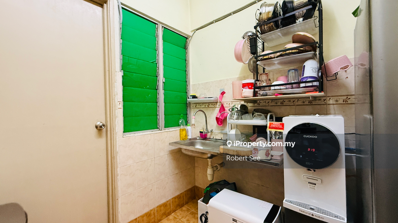 Condominium for Sale in Petaling Indah Condominiums by Robert See - iProperty.com.my