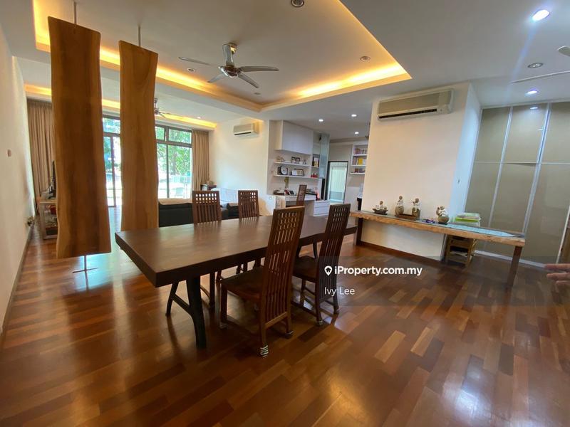 Pangsapuri untuk Dijual di Molek Pine 3 oleh Ivy Lee - iProperty.com.my