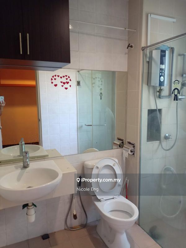 Townhouse for Rent in Kota Kemuning, Shah Alam by Nicole Eng - iProperty.com.my