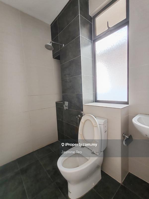 Rumah Berkembar untuk Dijual di Setia Utama, Setia Alam oleh Jasmine Teo - iProperty.com.my