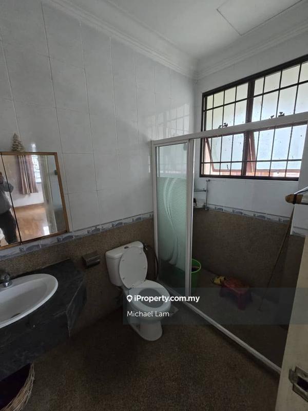 Bungalow House untuk Dijual di Kelana Jaya, Petaling Jaya oleh Michael Lam - iProperty.com.my