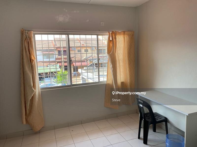 2-storey Terraced House for Sale in Taman Pinggiran Putra, Seri Kembangan by Steve - iProperty.com.my