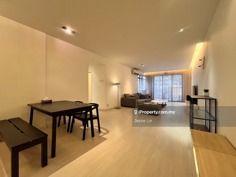 Condominium for Sale in Royal Domain Sri Putramas 2 by Jessie Lin - iProperty.com.my