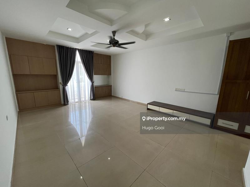 Banglo untuk Dijual di Country Heights, Kajang oleh Hugo Gooi - iProperty.com.my