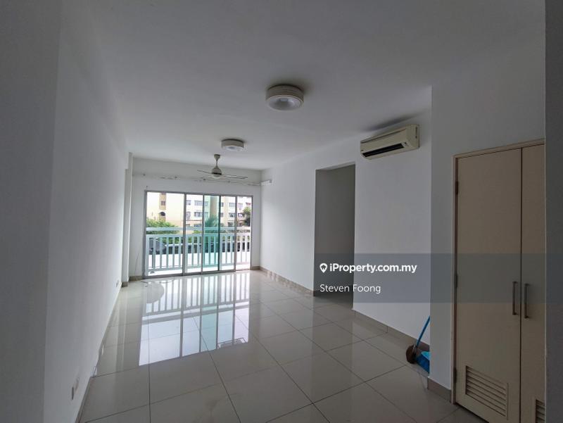 For Sale - Hijauan Puteri Condominium