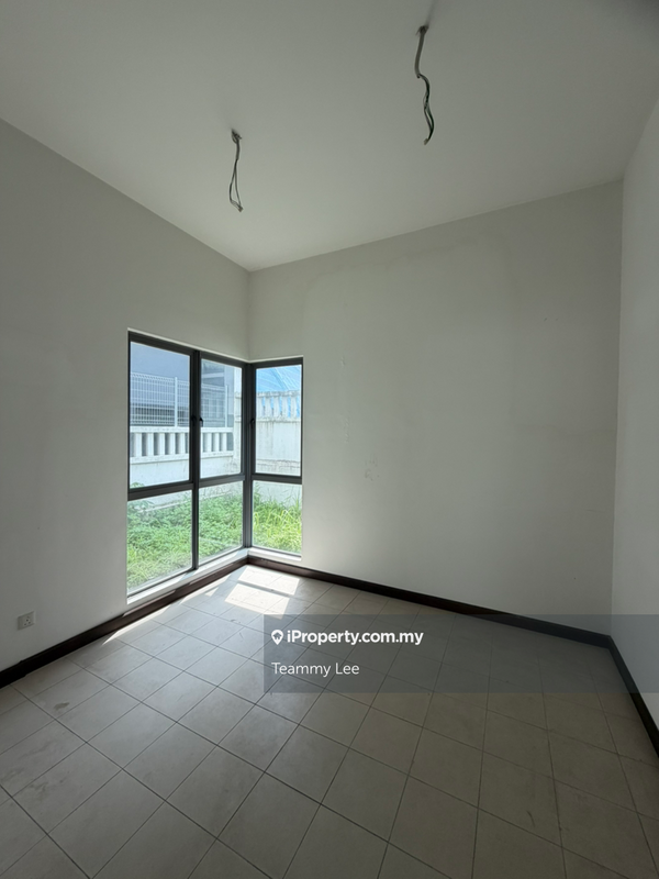 For Sale - Damai Gayana