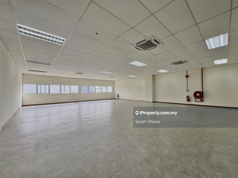For Rent - Shah Alam – Light Industrial Mega Warehouse – High Ceiling | Loading Bays | ESFR