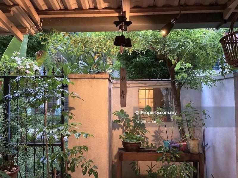 Townhouse for Sale in Sunway Damansara, Kota Damansara by Angie Chai - iProperty.com.my