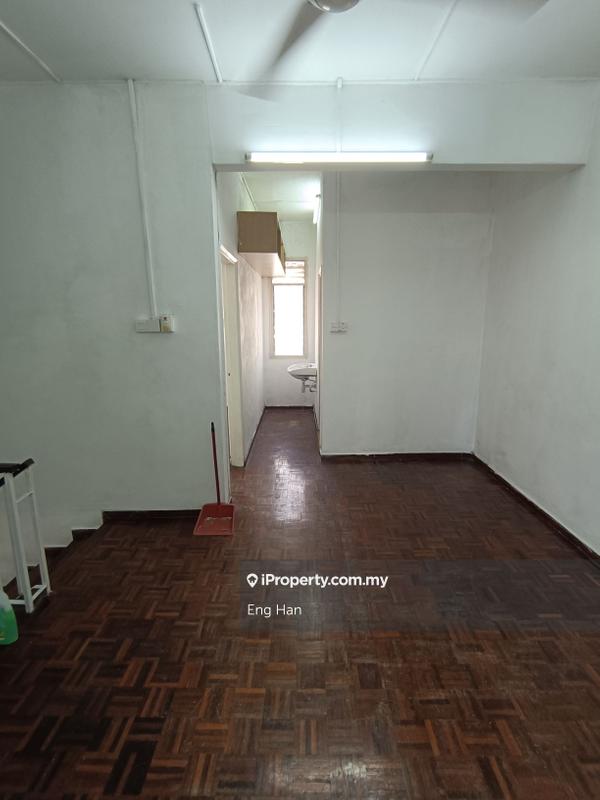 2-storey Terraced House for Sale in Taman Overseas Union (Taman Oug), Jalan Klang Lama (Old Klang Road) by Eng Han - iProperty.com.my