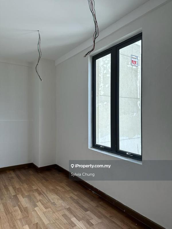 Condominium for Sale in The Peak Vista by Sylvia Chung - iProperty.com.my