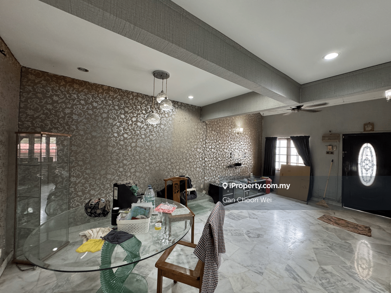 1.5-storey Terraced House for Sale in Usj 2, Subang Jaya by Gan Choon Wei - iProperty.com.my