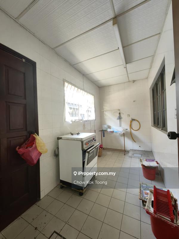 Rumah Teres 2-Tingkat untuk Dijual di Seksyen 9, Shah Alam oleh Chow Kok Toong - iProperty.com.my