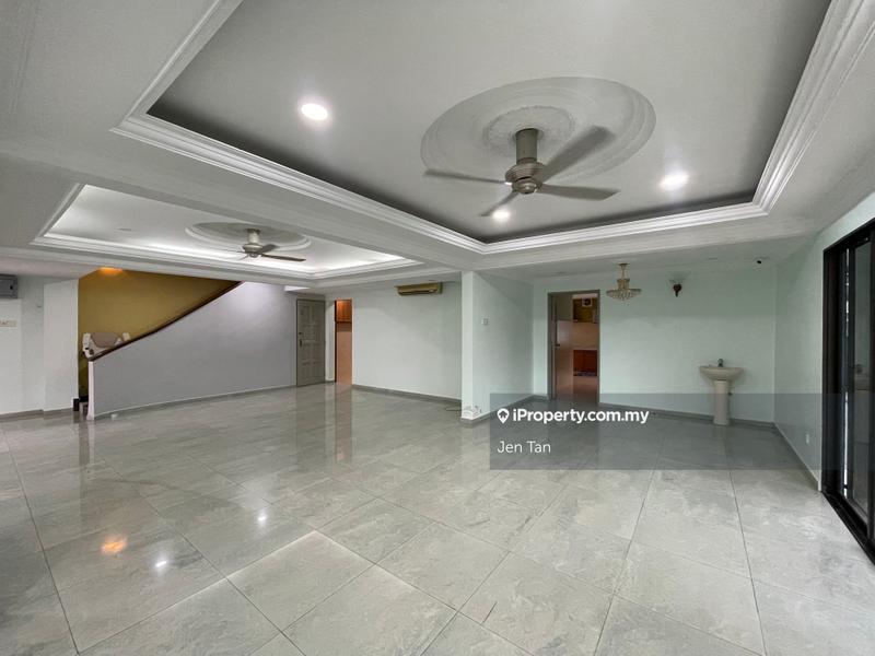 Rumah Teres 2-Tingkat untuk Dijual di Kota Kemuning, Shah Alam oleh Jen Tan - iProperty.com.my