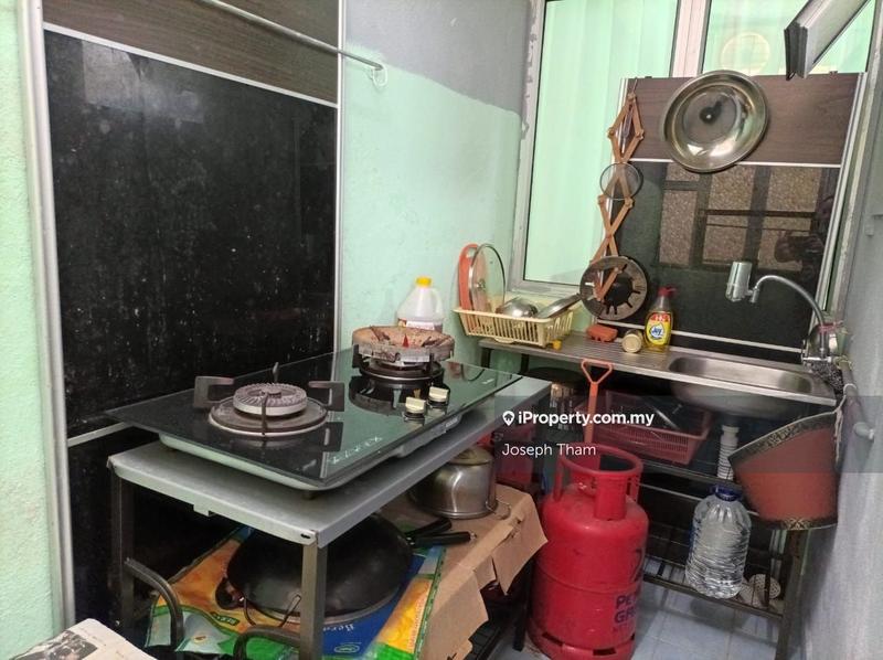 Townhouse for Rent in Taman Lagenda Mas, Cheras by Joseph Tham - iProperty.com.my