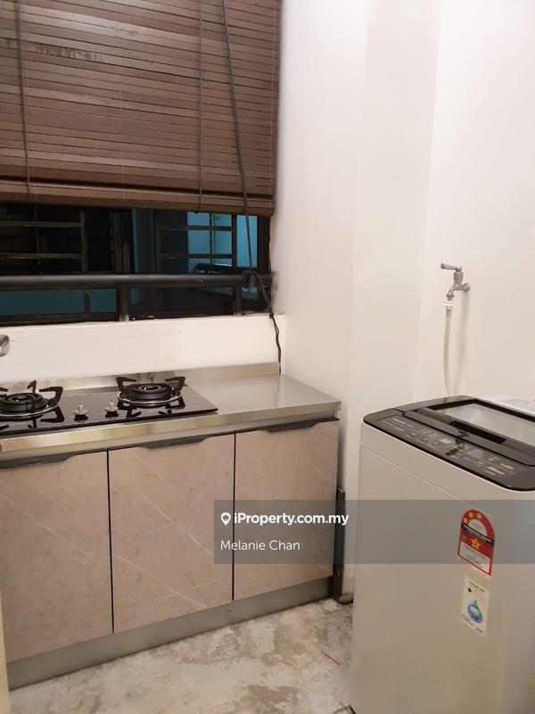 For Rent - Metropolitan Square