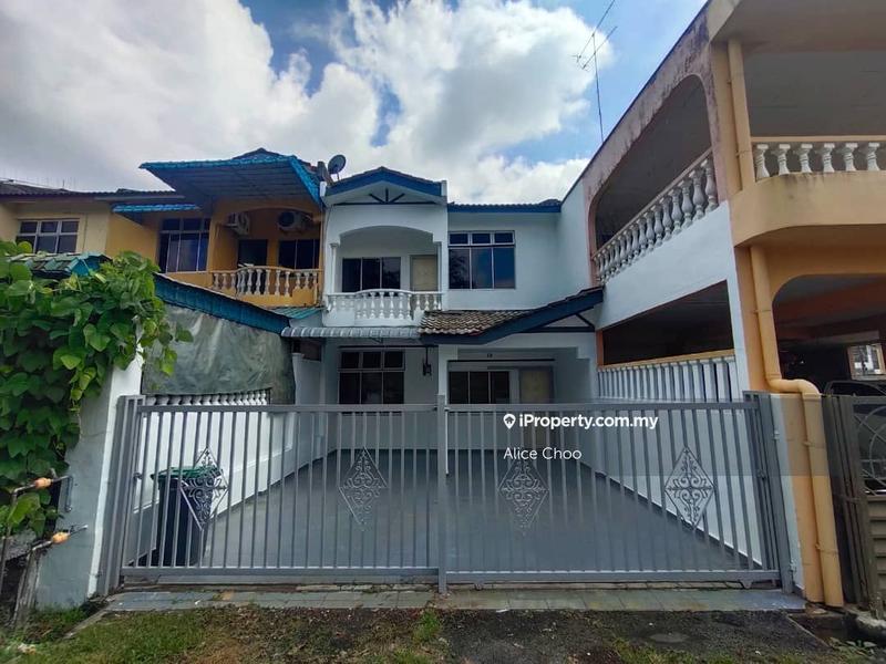2-storey Terraced House untuk Dijual di Taman Kluang Barat, Kluang, Johor, Kluang oleh Alice Choo - iProperty.com.my