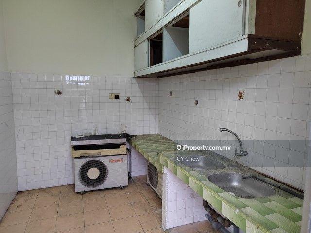 Shop / Office for Rent in Taman Ungku Tun Aminah, Skudai by CY Chew - iProperty.com.my