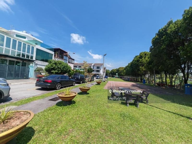 Rumah Berangkai 3 Tingkat untuk Dijual di Taman Meranti Jaya, Puchong oleh Aedlynn Mj - iProperty.com.my