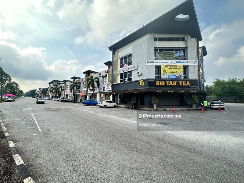 Shop-Office for Sale in Bandar Laguna Merbok, Sungai Petani by Adam Wong - iProperty.com.my