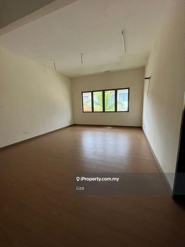 Bungalow House for Sale in Banyan Close, Bandar Bukit Mahkota, Bangi by Liza - iProperty.com.my