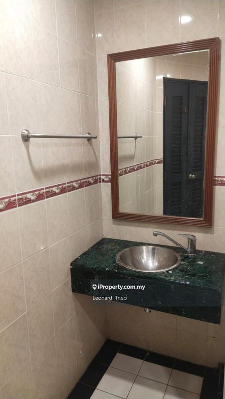 Service Residence for Rent in Holiday Place (D-Villa Residence) by Leonard Tneo - iProperty.com.my