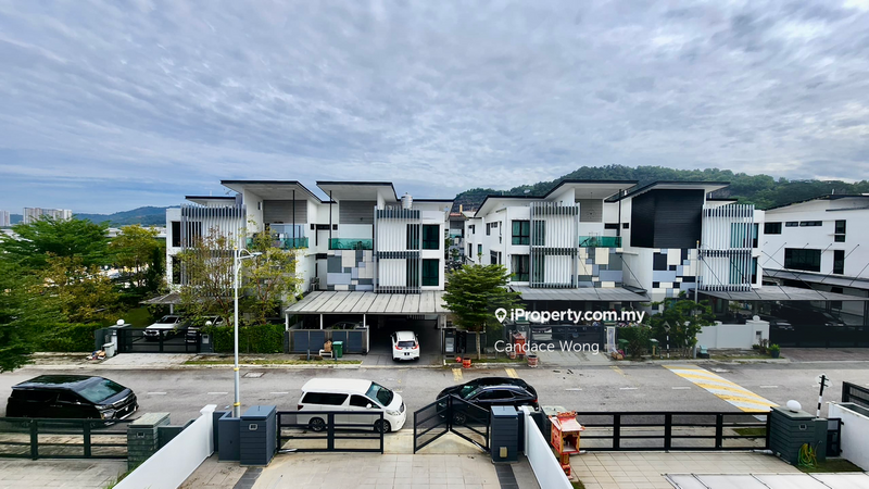 Rumah Berkembar untuk Dijual di Taman Villa Perdana, Kajang oleh Candace Wong - iProperty.com.my