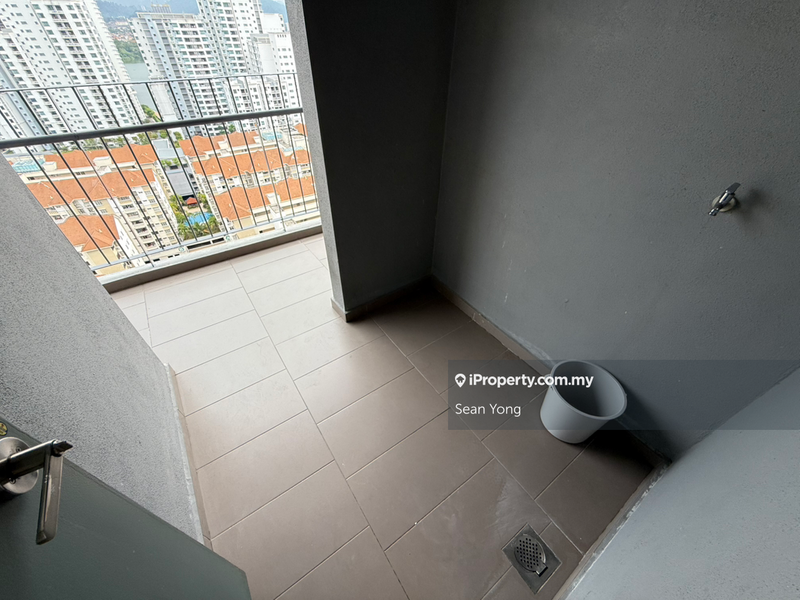 For Rent - Fortune Centra