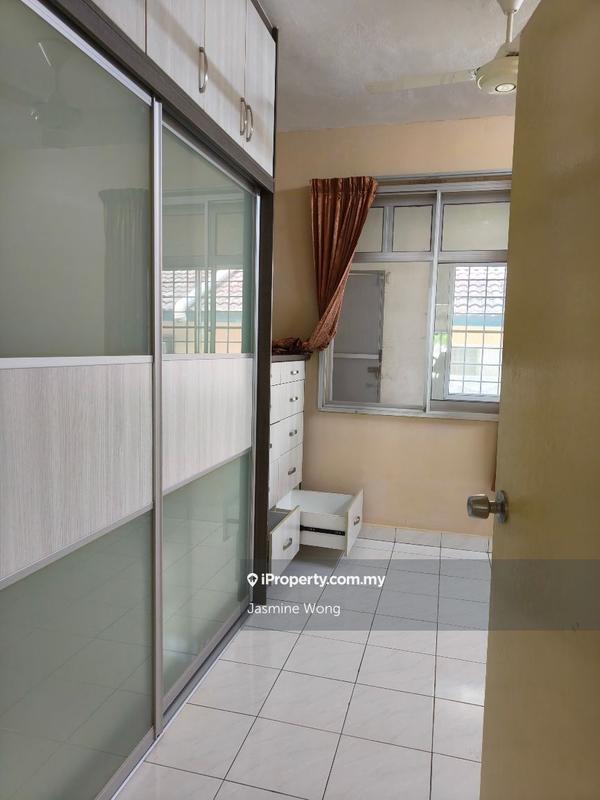 1.5-storey Terraced House for Sale in Bandar Kinrara Seksyen 2, Bandar Kinrara by Jasmine Wong - iProperty.com.my