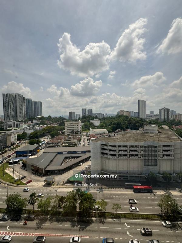 Kediaman Servis untuk Dijual di Millerz Square Serviced Residence oleh Ronald Soo - iProperty.com.my
