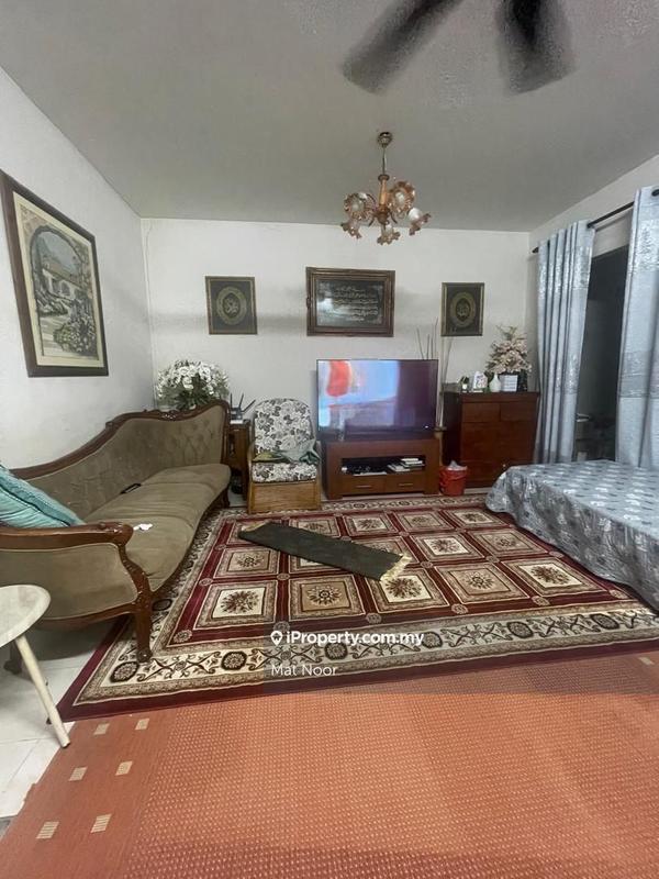 Rumah Teres 2-Tingkat untuk Dijual di Seksyen 19, Shah Alam oleh Mat Noor - iProperty.com.my