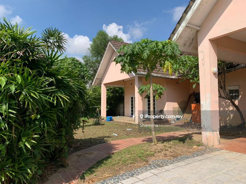 Bungalow Land for Sale in Country Heights, Kajang by Shareena - iProperty.com.my