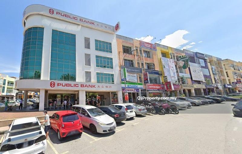 For Rent - Cheras @ Bandar Mahkota Cheras Ground Floor Shoplot for Rent