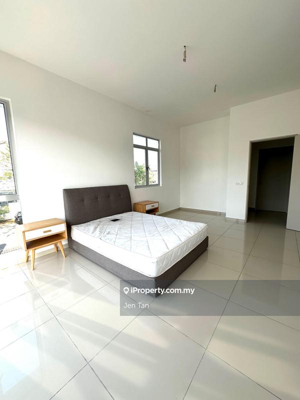 Rumah Teres 2-Tingkat untuk Dijual di Bandar Rimbayu, Telok Panglima Garang oleh Jen Tan - iProperty.com.my