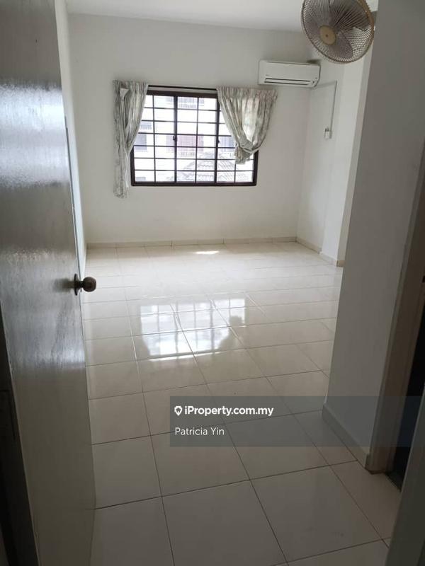 For Sale - Kenanga (Park View Court)