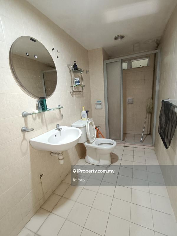 Condominium for Sale in Amadesa Resort Condominium by Kt Yap - iProperty.com.my