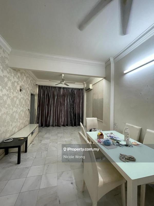 For Sale - Villa Saujana