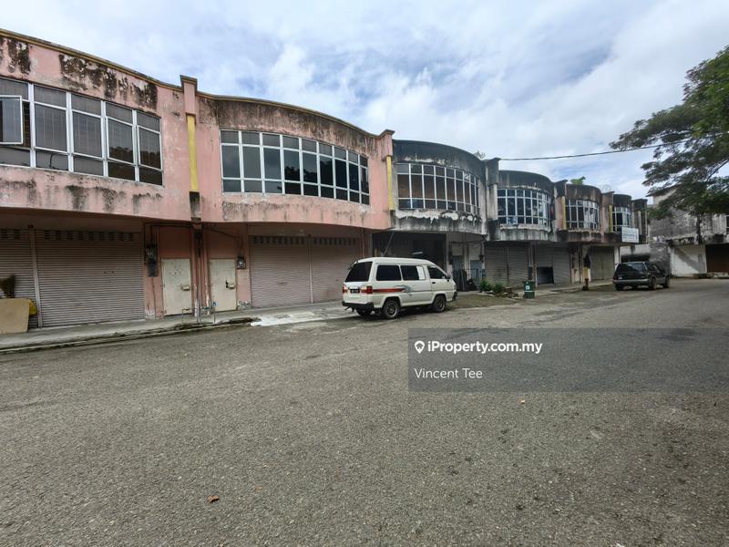 Terrace Factory for Sale in Taman Perindustrian Temerloh, Mentakab by Vincent Tee - iProperty.com.my