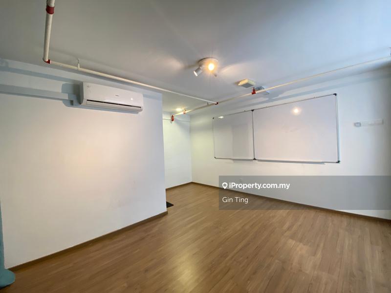 For Rent - Pinnacle Petaling Jaya