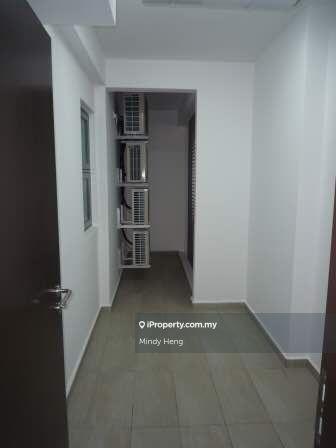 Apartment for Sale in Molek Pine 3 by Mindy Heng - iProperty.com.my
