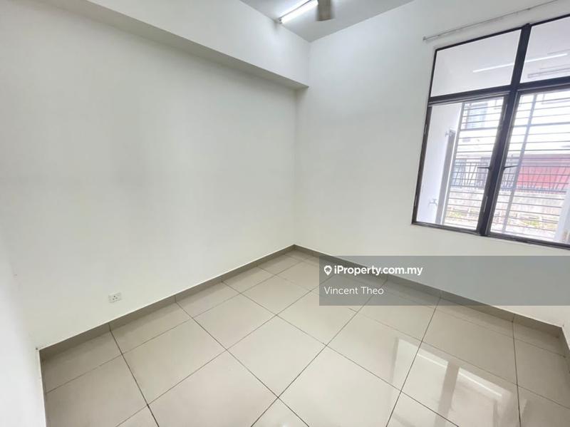 2-storey Terraced House for Sale in Bandar Country Homes, Rawang by Vincent Theo - iProperty.com.my