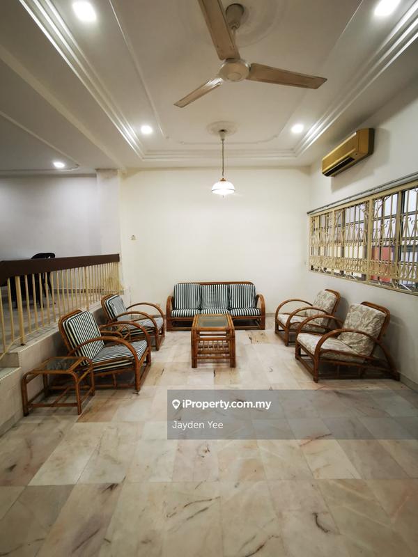 Rumah Teres 2-Tingkat untuk Dijual di Taman Overseas Union (Taman Oug), Jalan Klang Lama (Old Klang Road) oleh Jayden Yee - iProperty.com.my