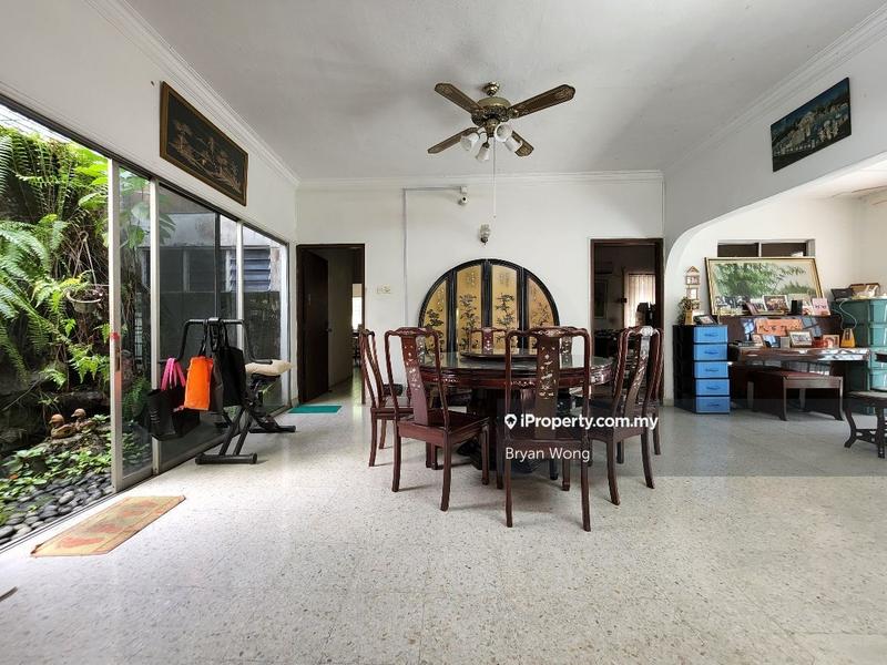 Semi-Detached House for Sale in Damansara Jaya, Petaling Jaya by Bryan Wong - iProperty.com.my