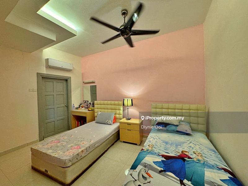 2-storey Terraced House for Sale in Jalil Sutera, Bukit Jalil by Dlynie Ooi - iProperty.com.my