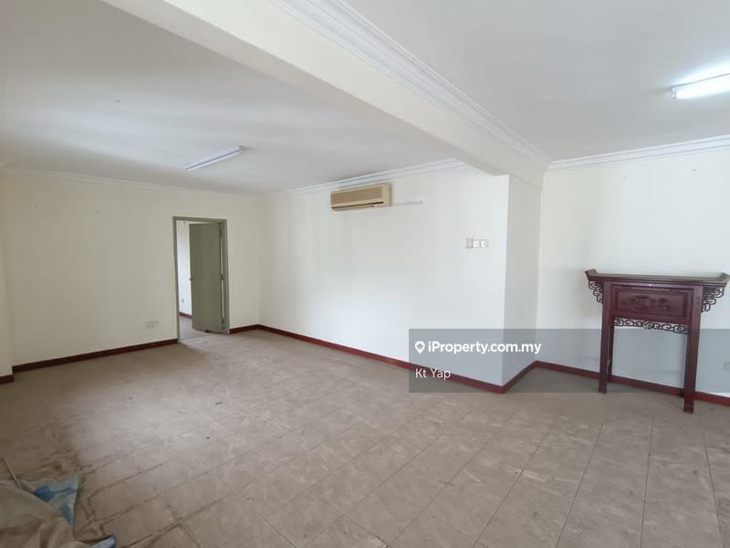 Condominium for Sale in Amadesa Resort Condominium by Kt Yap - iProperty.com.my