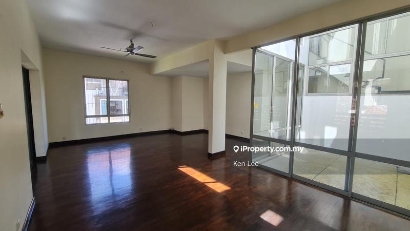 3-storey Terraced House for Sale in Sierramas, Sungai Buloh by Ken Lee - iProperty.com.my