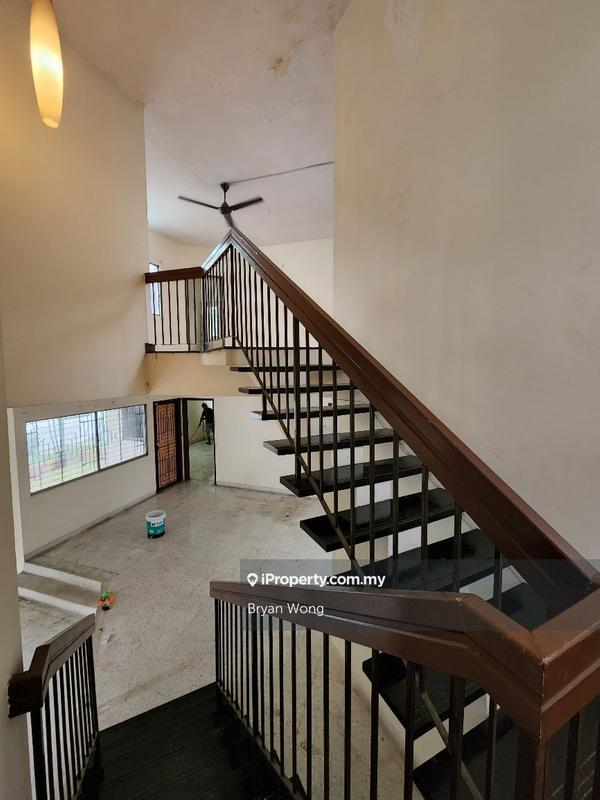 Semi-Detached House for Sale in Damansara Jaya, Petaling Jaya by Bryan Wong - iProperty.com.my
