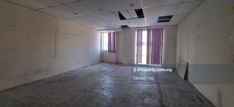 Kedai untuk Dijual di Dengkil Center Point Shop, Dengkil oleh Samuel Yap - iProperty.com.my