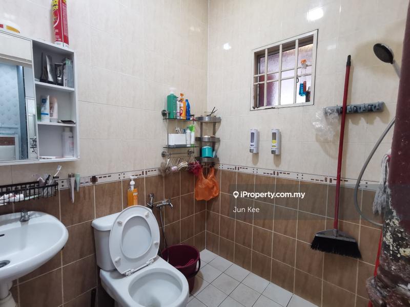 2-storey Terraced House for Sale in Taman Bukit Desa, Taman Desa by Jun Kee - iProperty.com.my