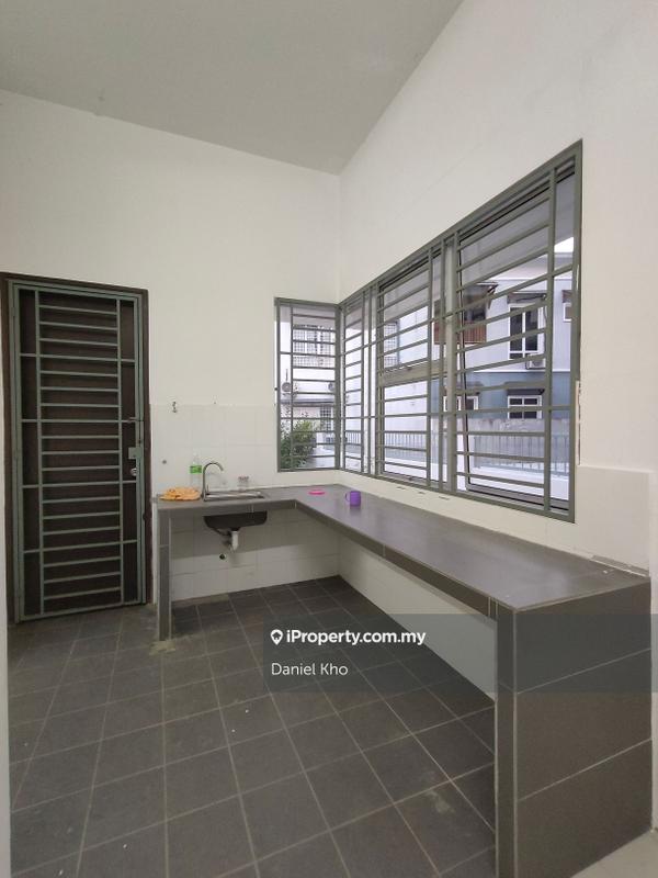 Semi-Detached House for Sale in Taman Kuala Selangor Utama, Kuala Selangor by Daniel Kho - iProperty.com.my